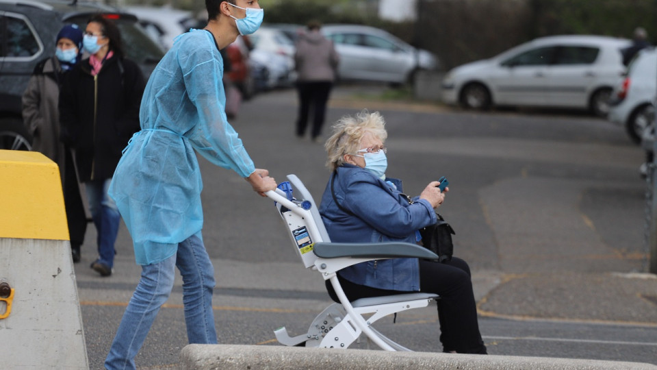 Villeurbanne : les HCL recherchent des volontaires de plus de 80 ans pour une étude sur les infections respiratoires