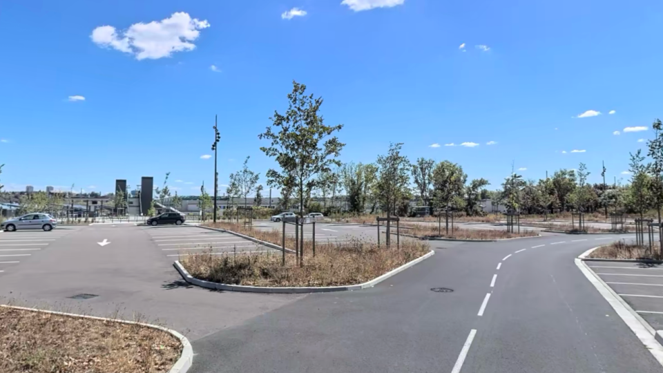 Près de Lyon : les gens du voyage évacués du parking d’Yvours par les gendarmes