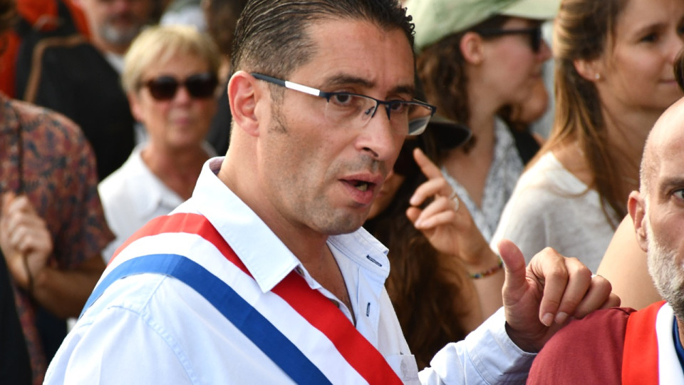 Municipales à Vénissieux : le PCF accuse LFI d'affaiblir la gauche après la candidature d’Idir Boumertit