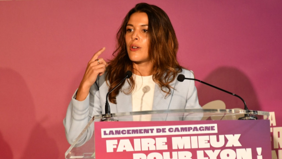 Messages anti-police projetés à la Fête des Lumières : "Je choisis cette gauche-là qui ne détourne pas le regard", revendique Anaïs Belouassa-Cherifi (LFI)