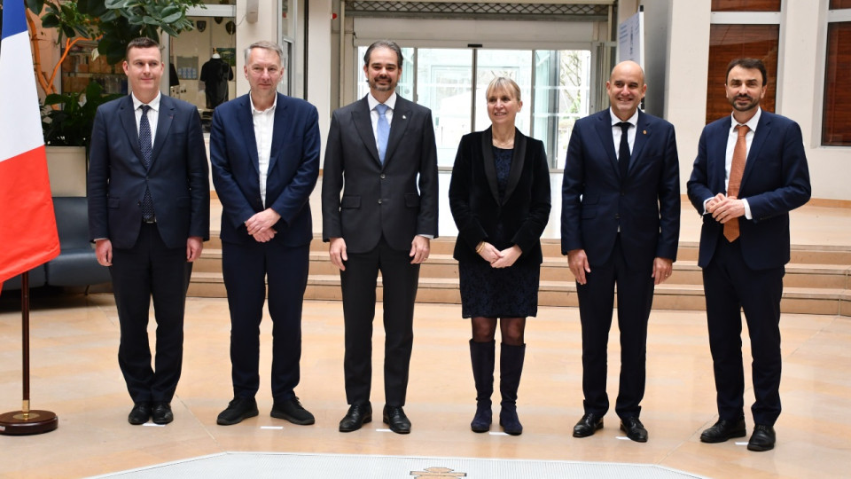 Apr&egrave;s les doutes sur un d&eacute;part, Interpol confirme son expansion &agrave; Lyon