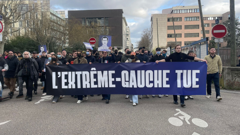 Plus de 3200 participants &agrave; la marche pour Quentin Deranque &agrave; Lyon, des slogans anti-LFI scand&eacute;s mais aucun d&eacute;bordement
