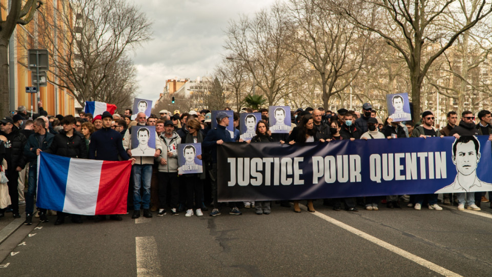 Plus de 3200 participants &agrave; la marche pour Quentin Deranque &agrave; Lyon : "Antifas assassins, LFI complice"