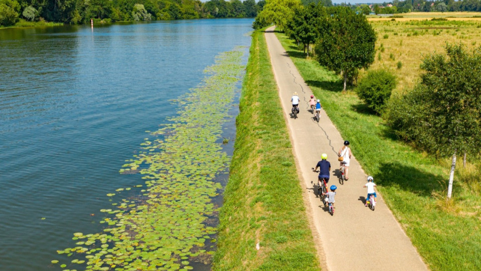 La Voie Bleue sacr&eacute;e meilleure v&eacute;loroute d&rsquo;Europe 2026 : un atout majeur pour Lyon et le tourisme &agrave; v&eacute;lo