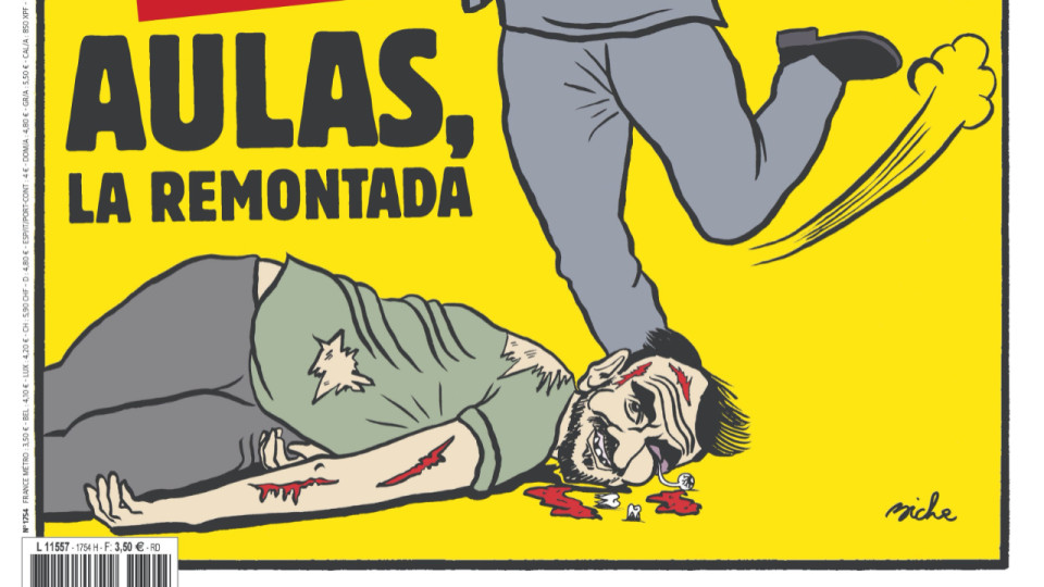 Jean-Michel Aulas en train de tuer Gr&eacute;gory Doucet &agrave; coups de pied : la Une choc de Charlie Hebdo sur les municipales &agrave; Lyon