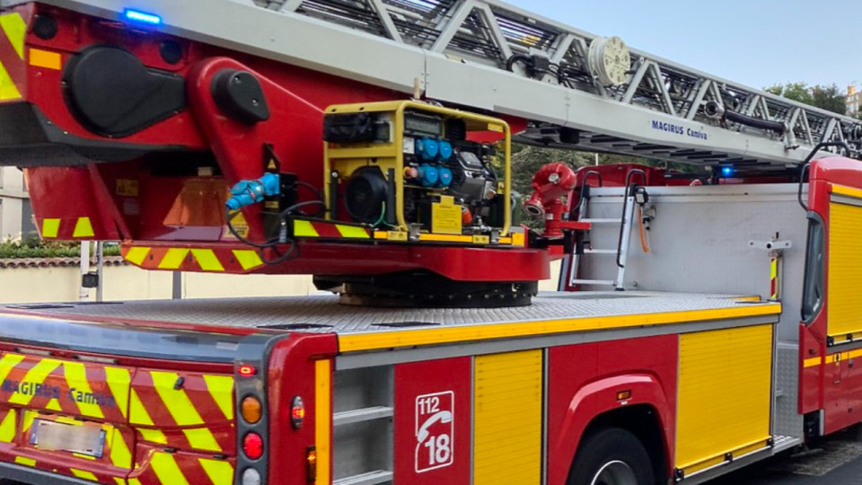 C&rsquo;&eacute;tait quoi ce panache de fum&eacute;e noire visible lundi soir &agrave; l&rsquo;ouest de Lyon ?