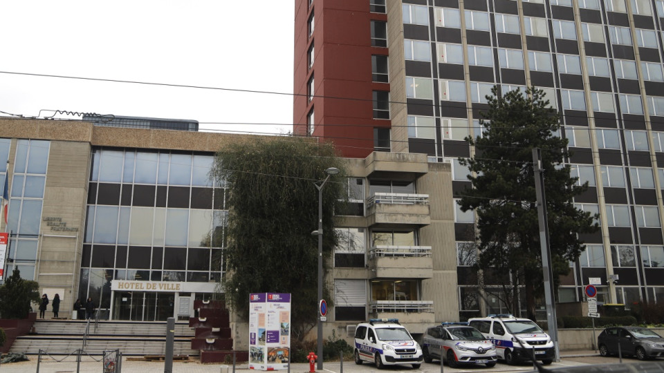 Elu de V&eacute;nissieux et pr&eacute;sident de la Sacoviv, il appelle &agrave; voter Mich&egrave;le Picard dans un courrier adress&eacute; aux locataires