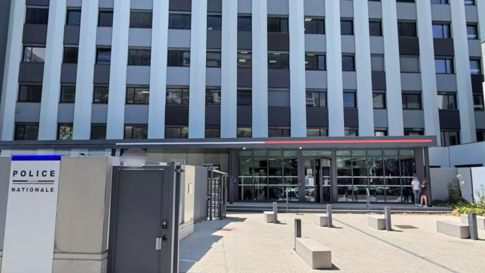 Apologie du terrorisme : un Lyonnais de 26 ans renvoy&eacute; devant le tribunal apr&egrave;s un discours controvers&eacute; &agrave; Beyrouth