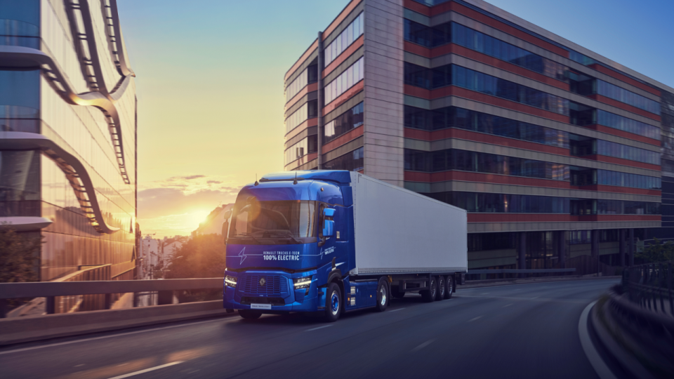 &Agrave; Lyon, Renault Trucks confirme sa solidit&eacute; malgr&eacute; le recul du march&eacute; du transport