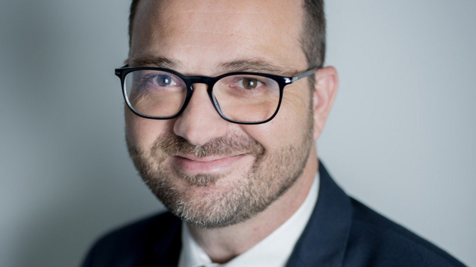 S&eacute;bastien Arcos &eacute;lu maire de Charbonni&egrave;res-les-Bains