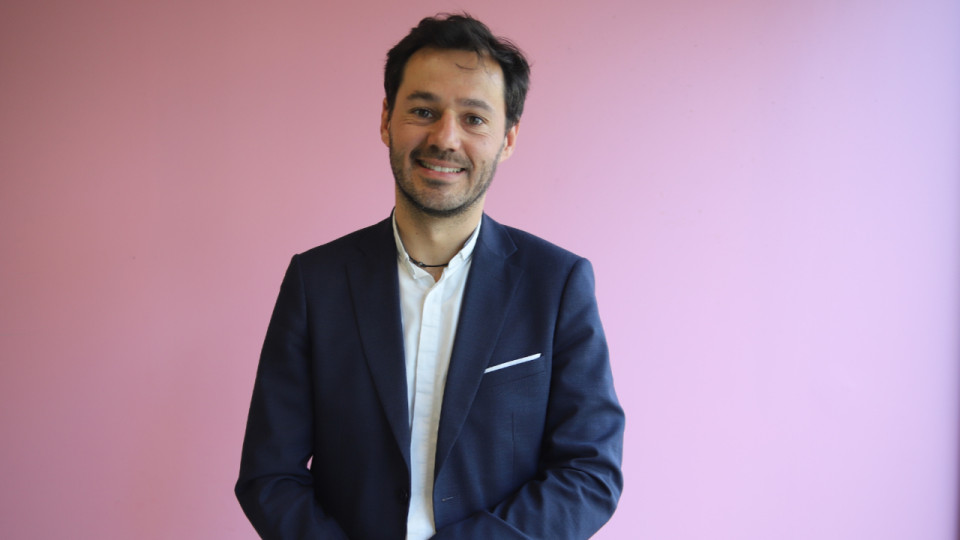 Gautier Chapuis : "V&eacute;ronique Sarselli tend la main &agrave; Gr&eacute;gory Doucet, c'est heureux"