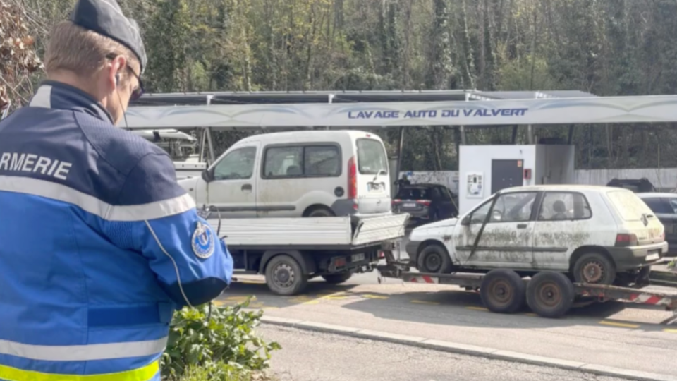 Pr&egrave;s de Lyon : en 2 heures, les gendarmes verbalisent &agrave; tour de bras dans ce secteur