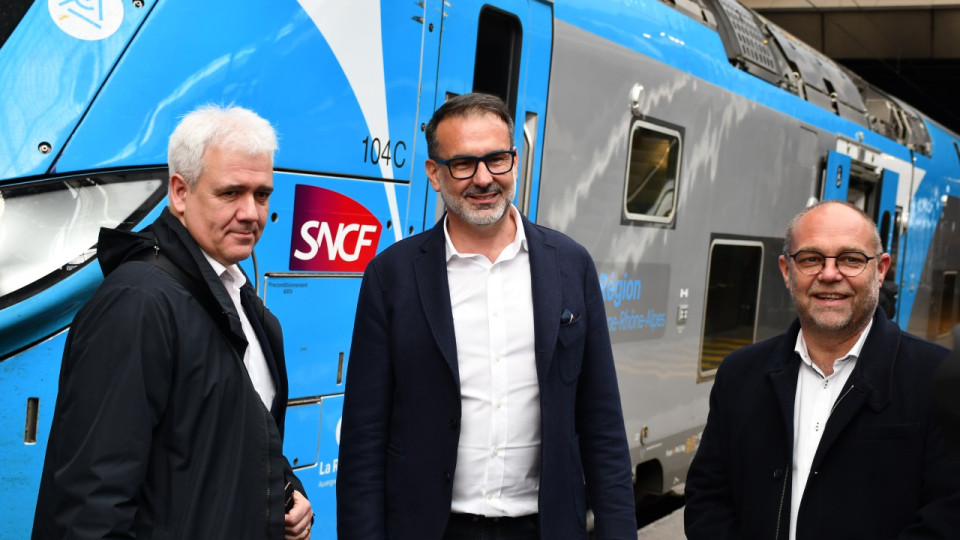 TER en Auvergne-Rh&ocirc;ne-Alpes : ces nouveaux trains qui changent d&eacute;j&agrave; le quotidien des voyageurs