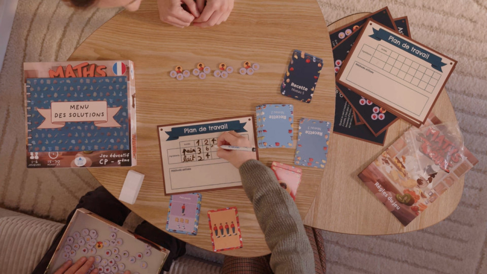 Une Lyonnaise va-t-elle remporter le concours L&eacute;pine avec son jeu de soci&eacute;t&eacute; qui fait aimer les math&eacute;matiques ?