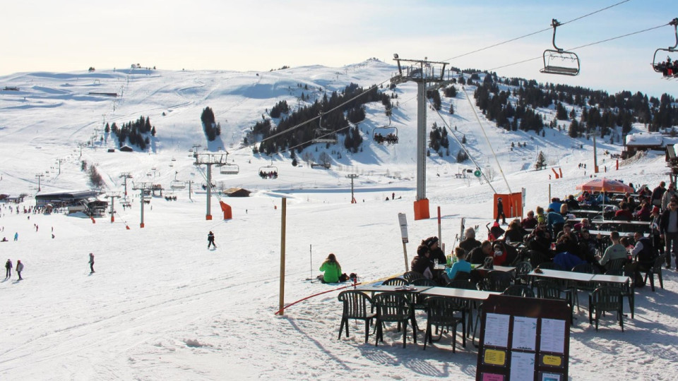 Auvergne-Rh&ocirc;ne-Alpes : un hiver 2025-2026 "remarquable" pour les stations de montagne