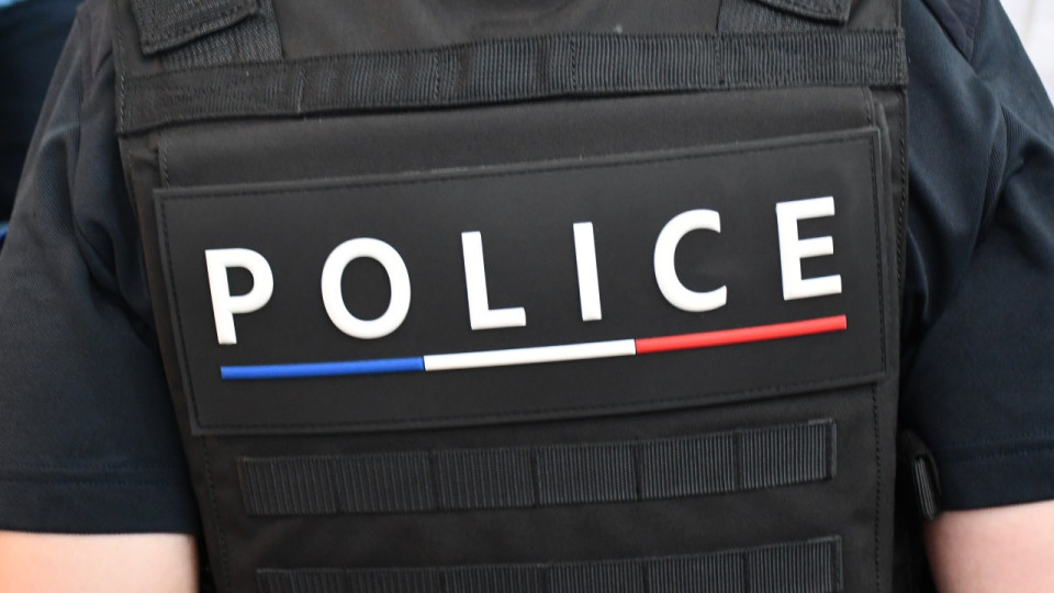 Pr&egrave;s de Lyon : le toxicomane arm&eacute; d'un cutter ma&icirc;tris&eacute; en plein braquage d'un h&ocirc;tel
