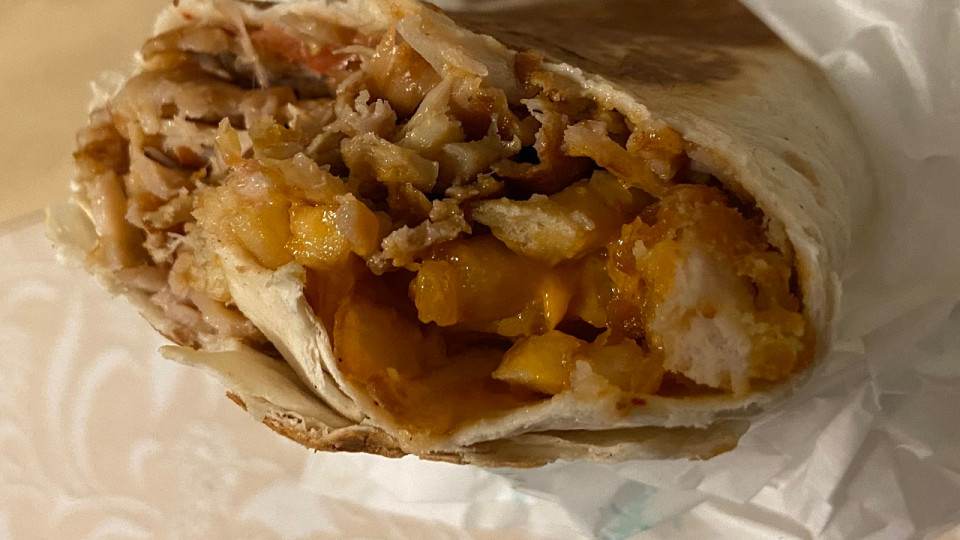Royal Tacos ferm&eacute; &agrave; Saint-Fons : denr&eacute;es p&eacute;rim&eacute;es, hygi&egrave;ne d&eacute;faillante&hellip; la pr&eacute;fecture s&eacute;vit