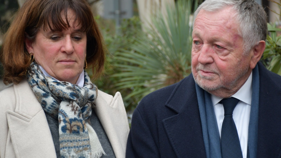 Affaire Roman Abreu : V&eacute;ronique Sarselli annonce le retrait des d&eacute;l&eacute;gations, le camp Aulas d&eacute;ment