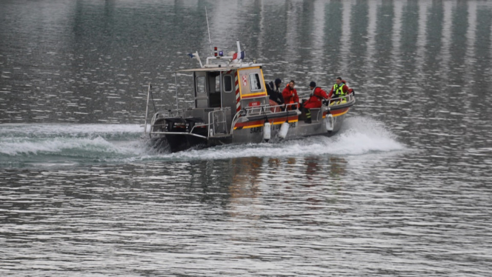 Lyon : les pompiers rep&ecirc;chent le corps d&rsquo;un homme dans le Rh&ocirc;ne