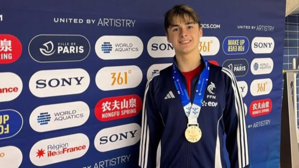 Un athl&egrave;te de l&rsquo;&eacute;quipe de France victime de cyberharc&egrave;lement : Aqua Synchro Lyon monte au cr&eacute;neau pour d&eacute;fendre Milan Violon
