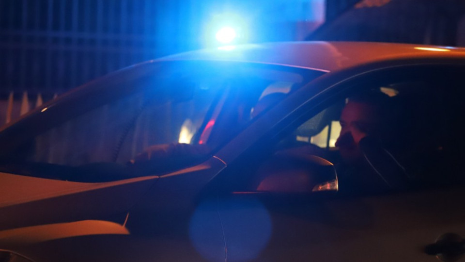 Une voiture finit dans un pressing apr&egrave;s une course poursuite &agrave; Lyon