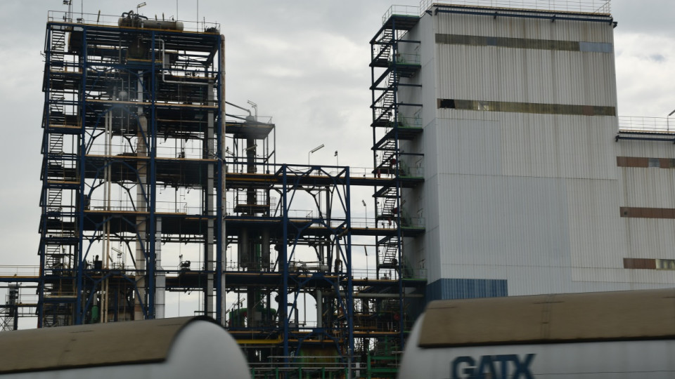 PFAS dans le Rh&ocirc;ne : deux d&eacute;put&eacute;s &eacute;cologistes demandent le retrait de l&rsquo;autorisation accord&eacute;e &agrave; Daikin