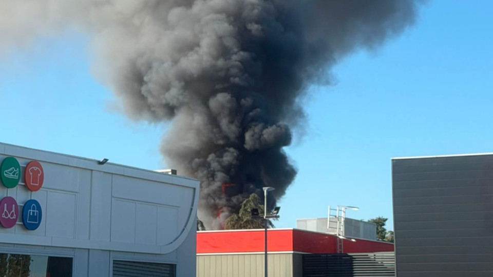 Bron : un incendie ravage le toit du cr&eacute;matorium, l&rsquo;activit&eacute; suspendue