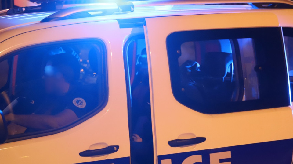 Vaulx-en-Velin : un homme abattu dans sa voiture, le tireur activement recherch&eacute;