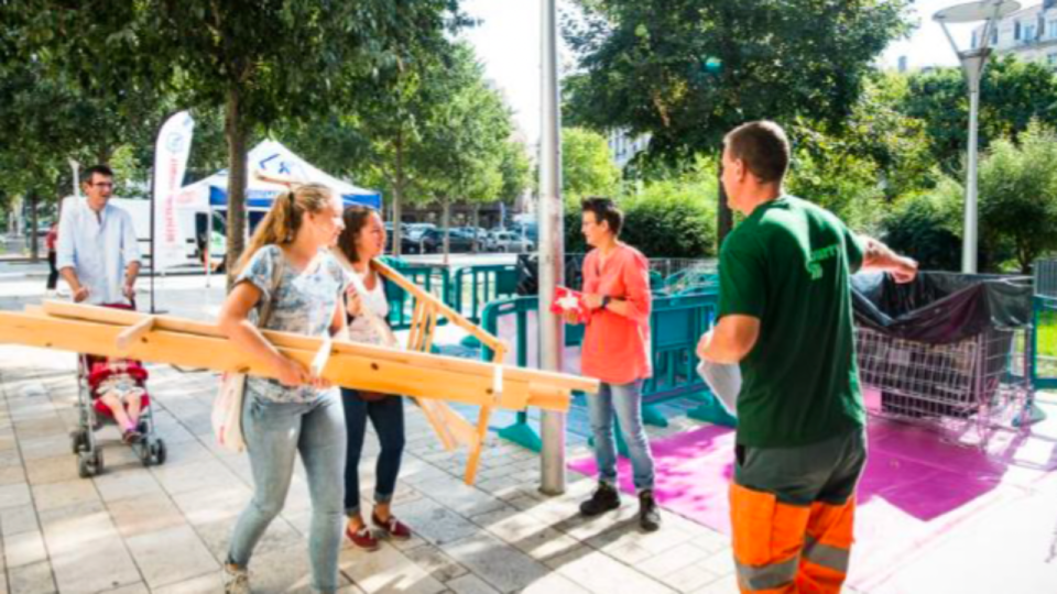 D&eacute;ch&egrave;teries mobiles de la M&eacute;tropole de Lyon : les collectes reprennent jusqu&rsquo;en d&eacute;cembre
