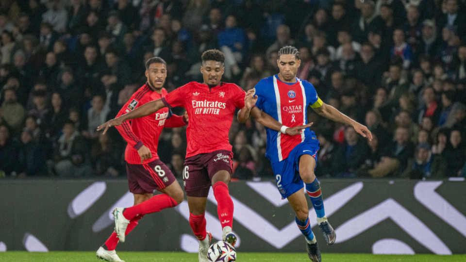 PSG-OL : Lyon craque dans les vingt derni&egrave;res minutes et chute de la 1re &agrave; la 5e place