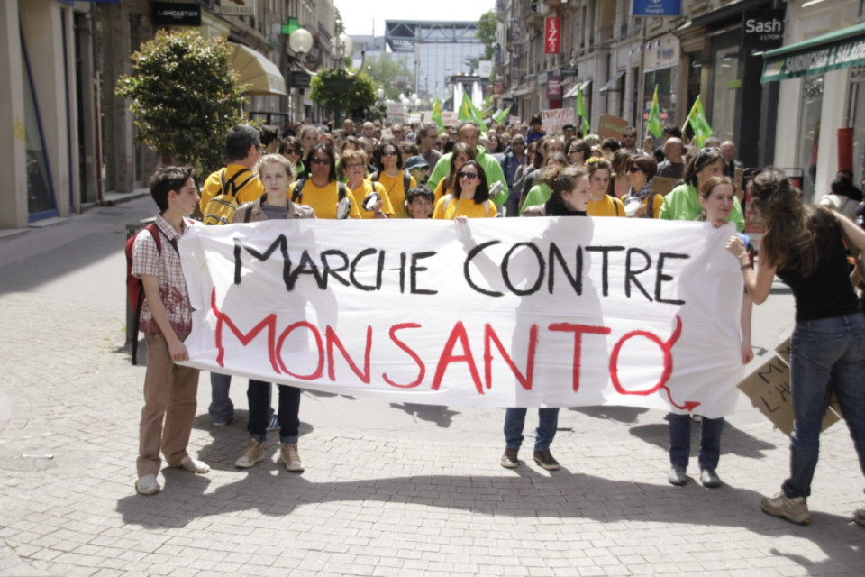 2000 personnes dans une marche contre Monsanto ce samedi à Lyon