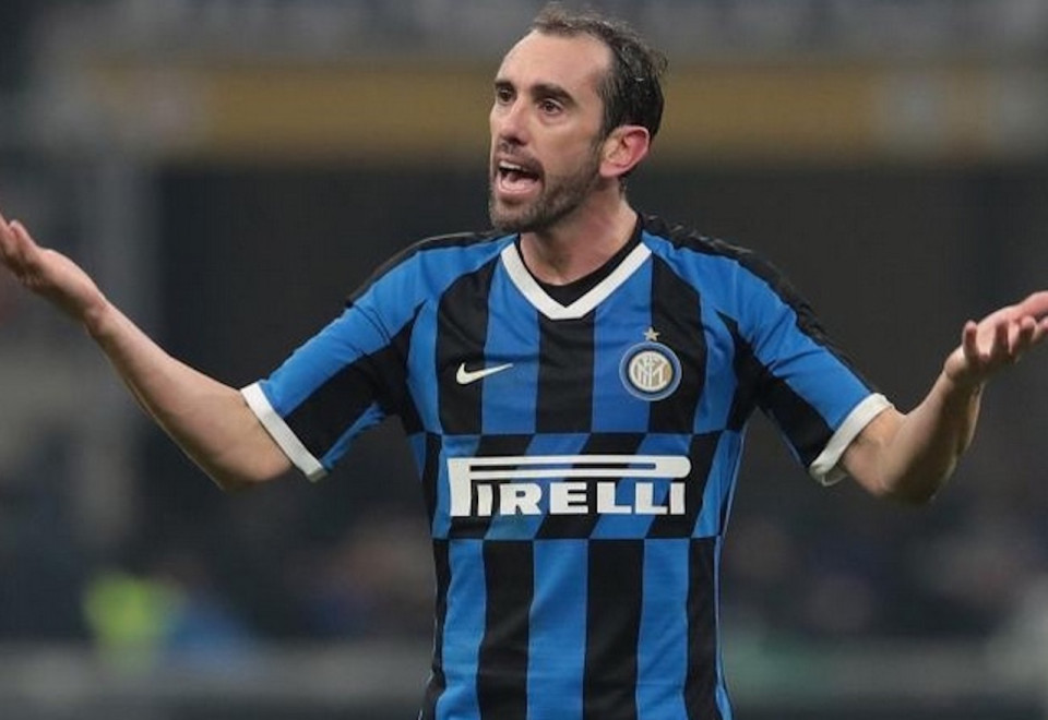 OL : Diego Godin, la solution parfaite mais trop chère ?