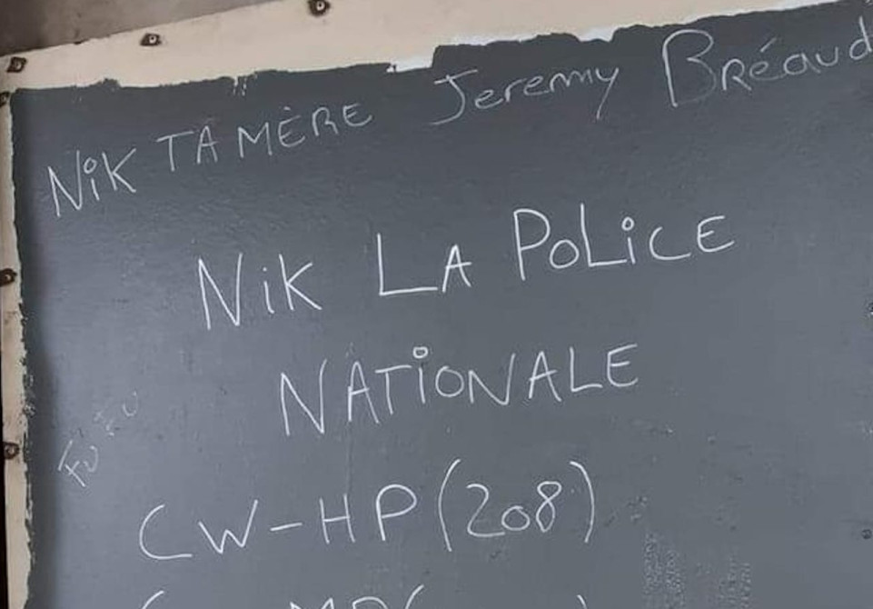 "Ceci est un message de guerre, on va vous tuer" : le maire de Bron et la police visés après un coup de filet