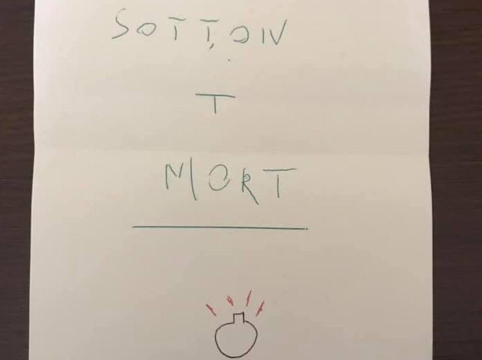 "Sotton, t’es mort" : le maire de Thizy-les-Bourgs découvre un message menaçant