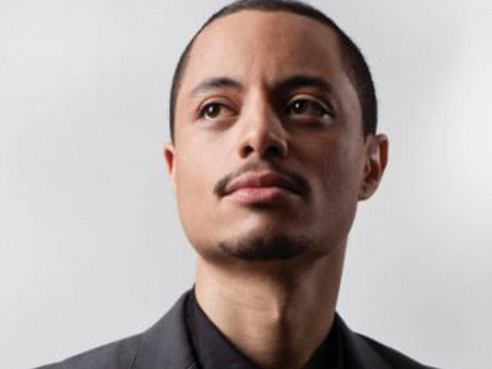 Problèmes auditifs : José James annule son concert à Lyon