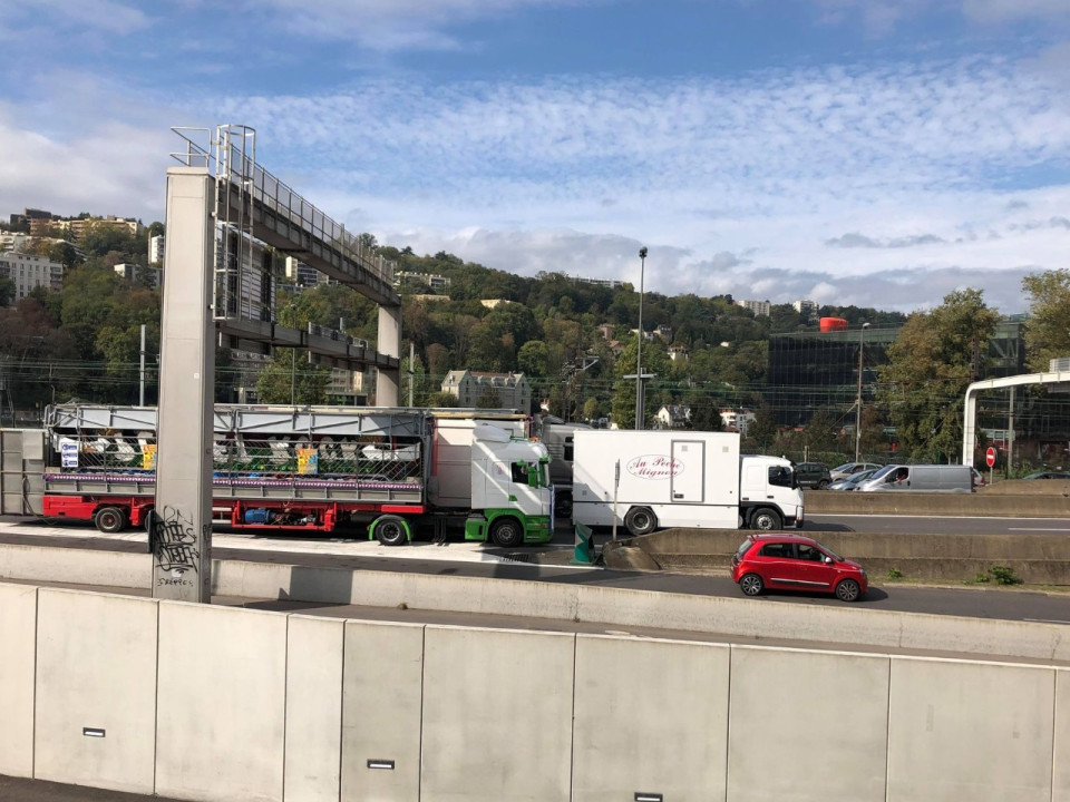 Opération escargot des forains ce vendredi midi à Lyon