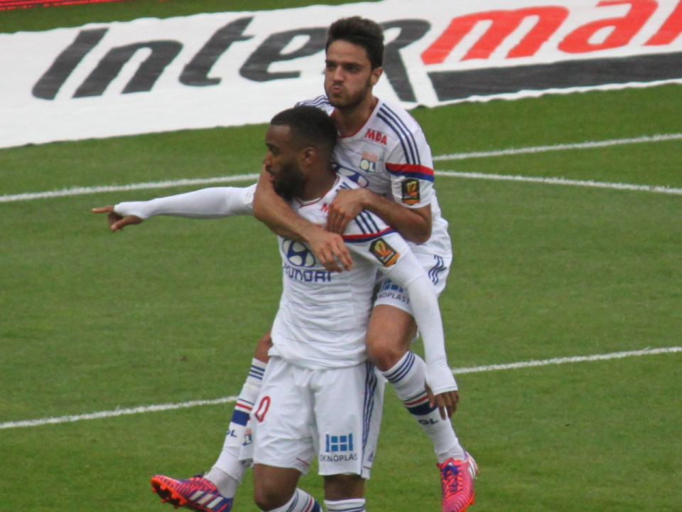 OL : Lacazette "ne sait pas" s'il va rester à Lyon l'an prochain