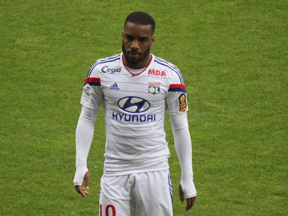 OL : Lacazette de retour dans le groupe face à Lille
