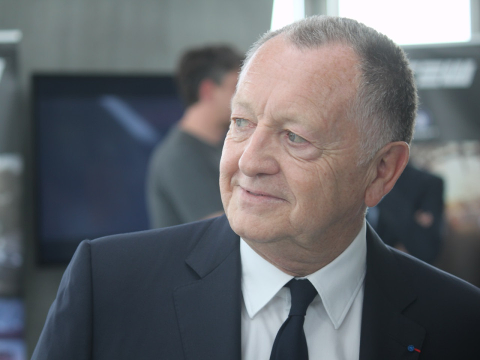 Légion d’honneur : Aulas épinglé par Hollande