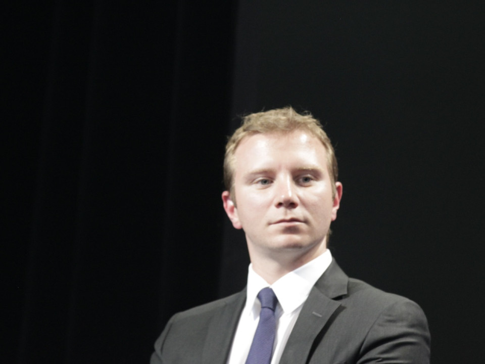 Législatives : Vincendet (LR) accuse Khedher (LREM) de "se planquer"