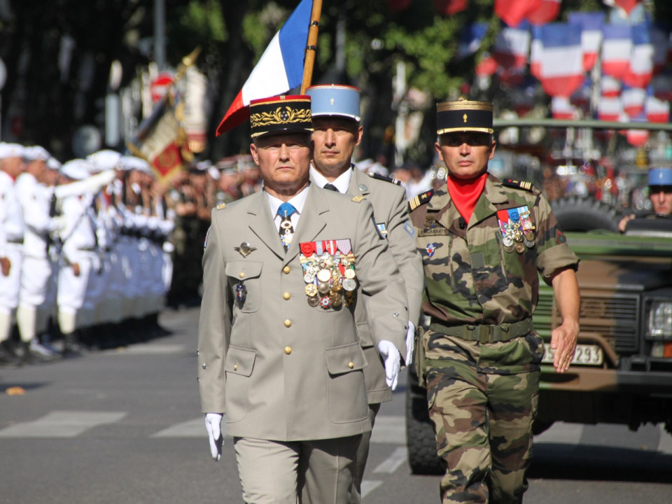 Le gouverneur militaire de Lyon tire sa révérence à l’armée ce jeudi