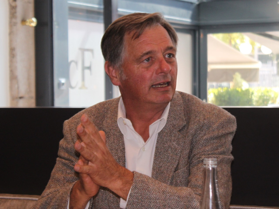 Présidentielle : des membres du MoDem du Rhône appellent à une union Bayrou-Macron