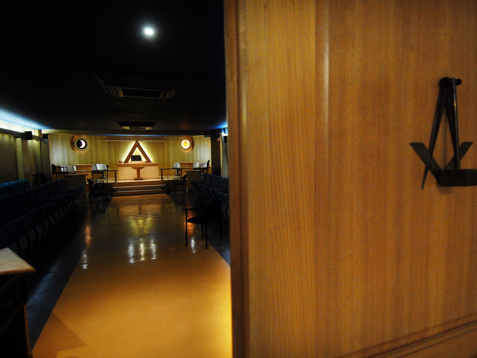 Lyon célèbre 50 ans de franc-maçonnerie féminine