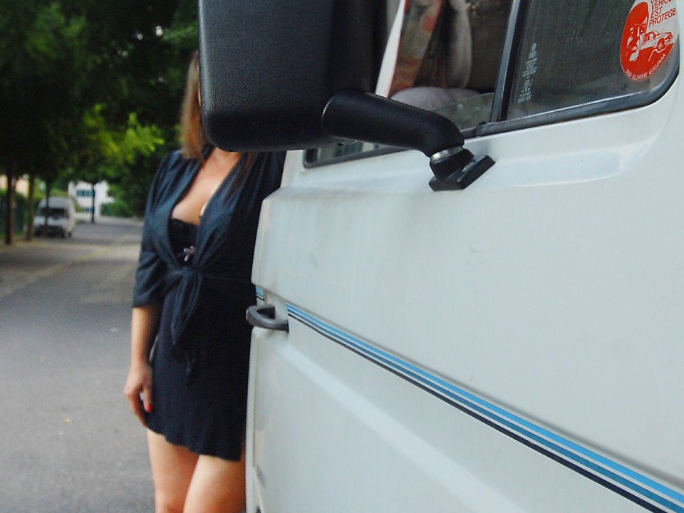 Lyon : percutée par un véhicule à pleine vitesse, une prostituée dans un état grave