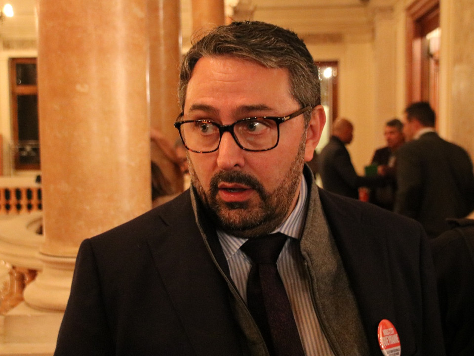 Safar quitte Grenoble pour rejoindre le cabinet de Bret à Villeurbanne