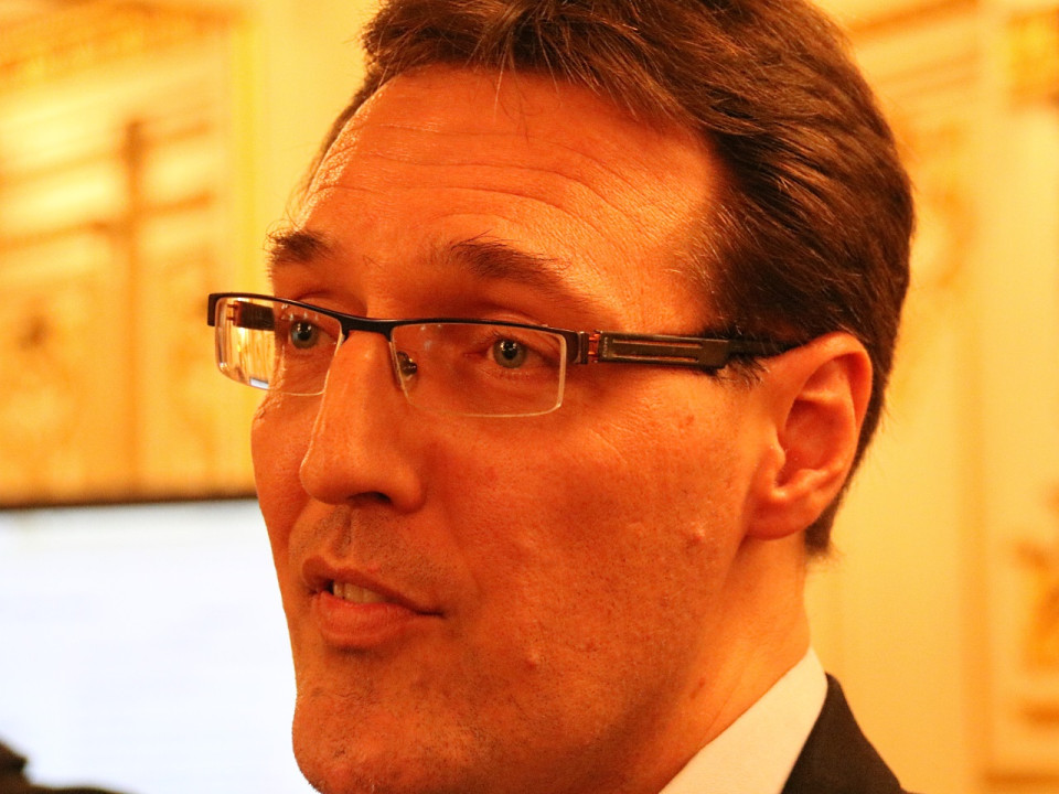 Législatives : pour Eric Lafond (100% citoyen), "tous les citoyens peuvent devenir députés"