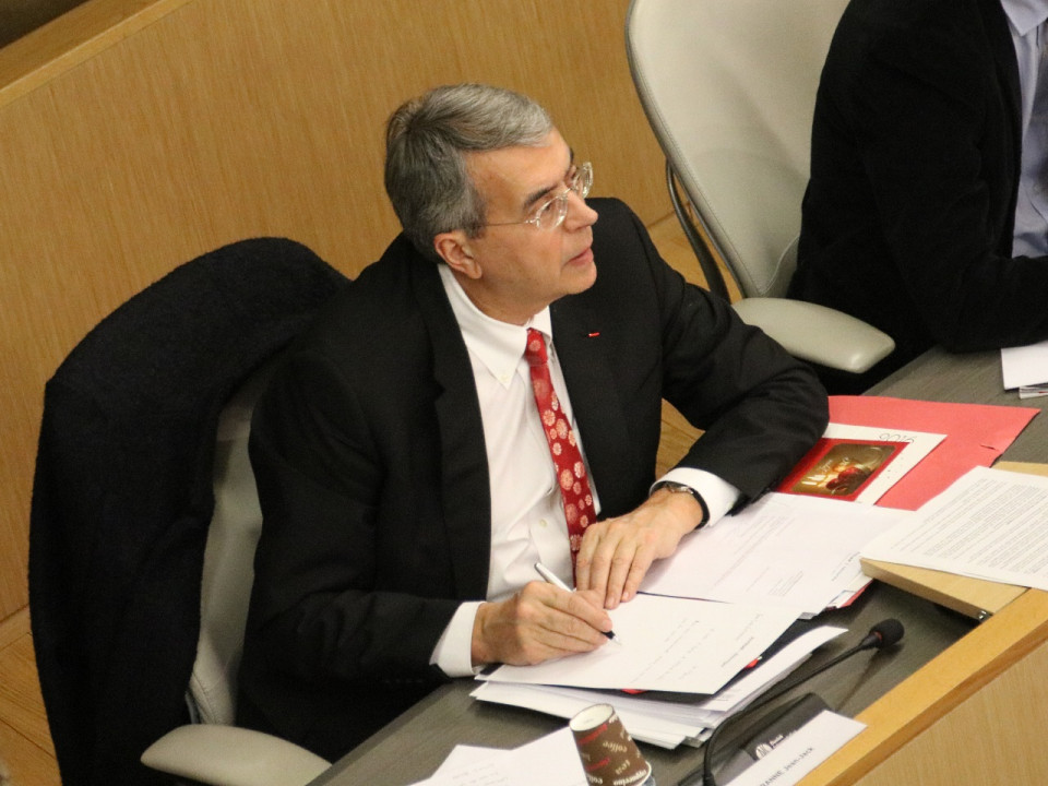 La gestion de la Région par Queyranne dénoncée par un audit commandé par Wauquiez