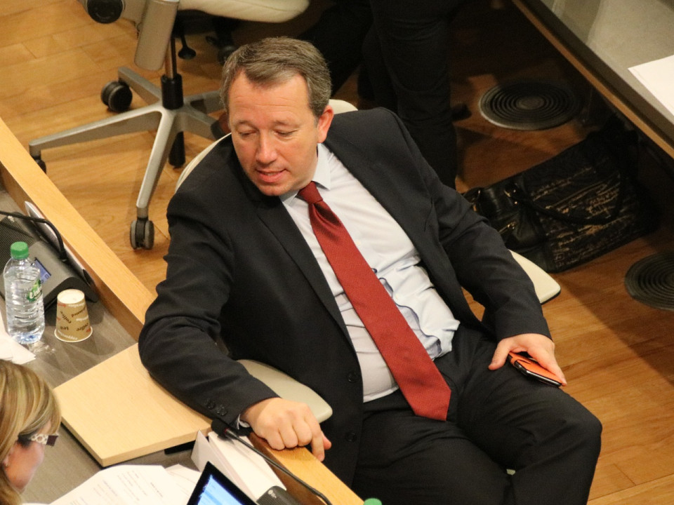 Une tentative de putsch manquée au Rassemblement national de la Région