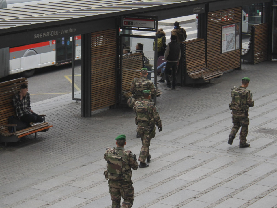 Projet d'attentat à la Part-Dieu : l'homme interpellé téléguidé par l'Etat Islamique ?