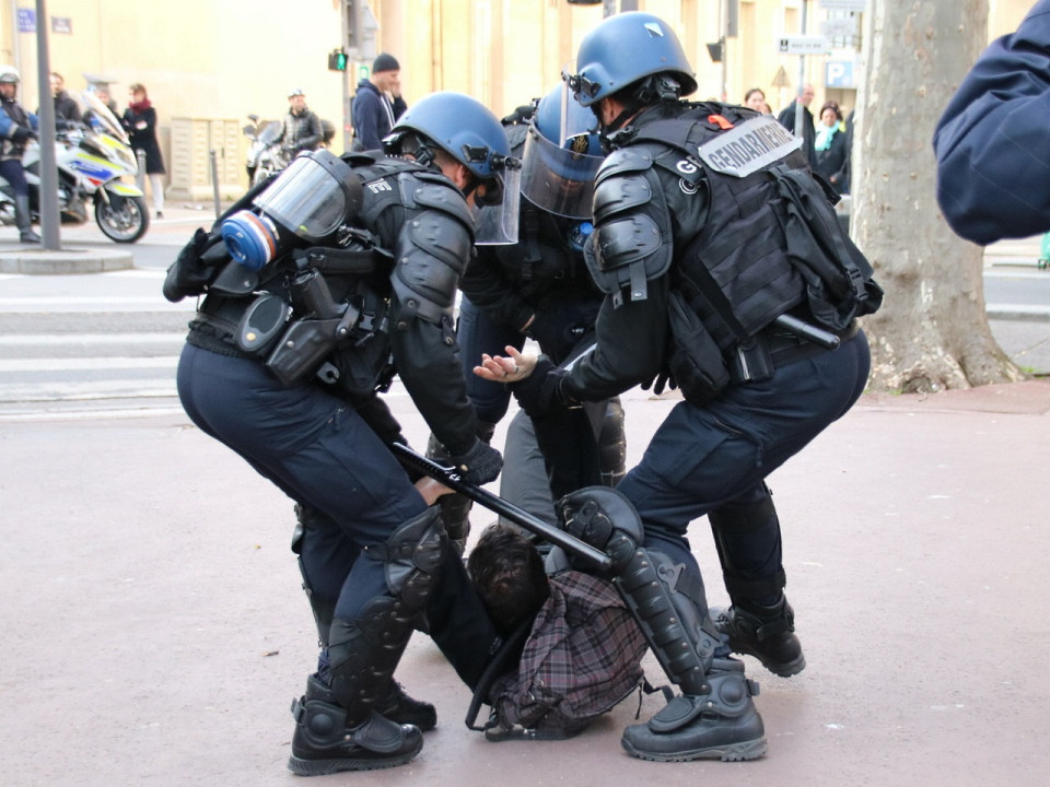 Lyon : une manifestation pour conserver le droit de filmer les policiers